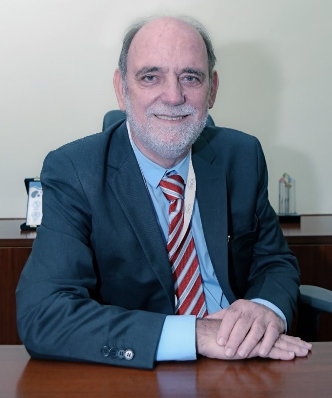 ROBERTO DE ALMEIDA GIL